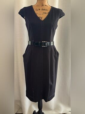 Jones Studio Black V-Neck Sheath Dress with Belt